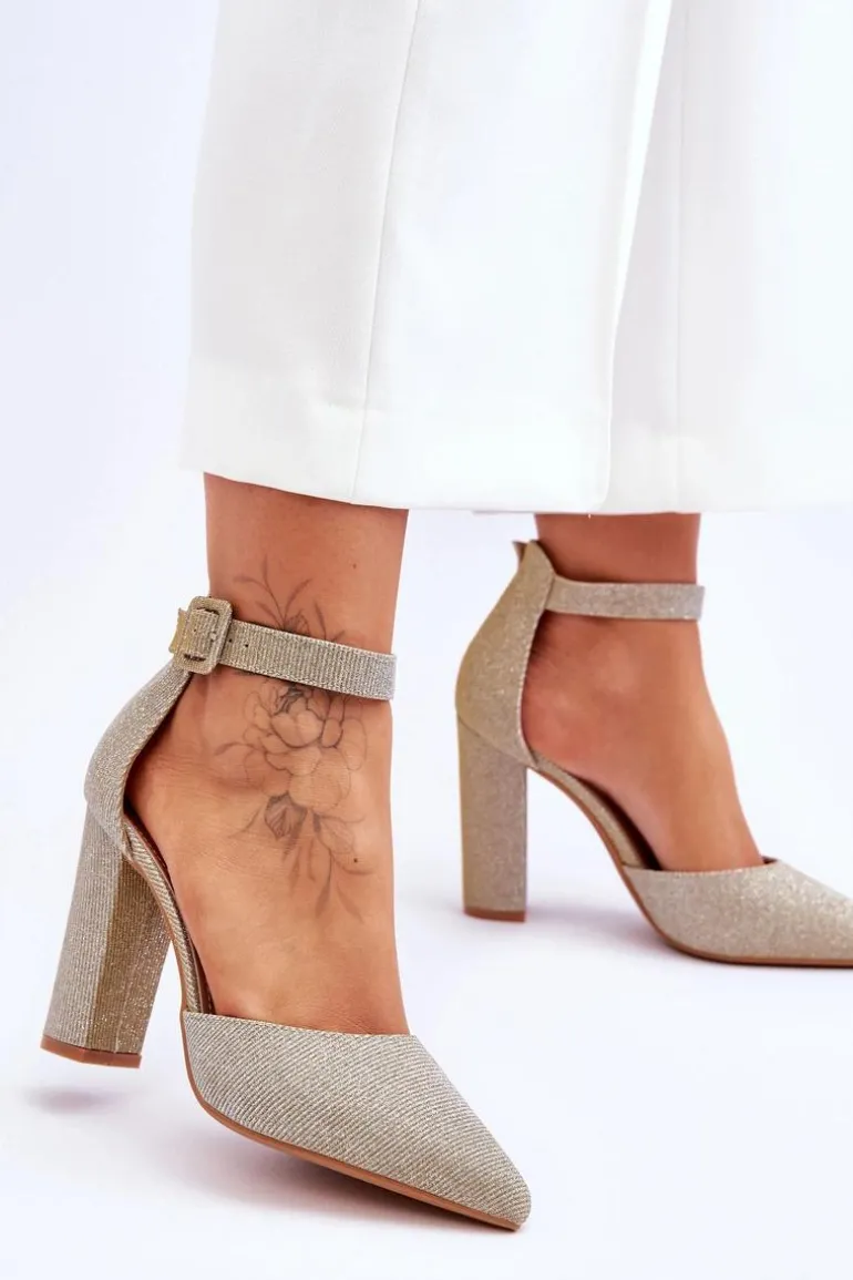 Błyszczące Czółenka Na Wyższym Słupku Złote True Love