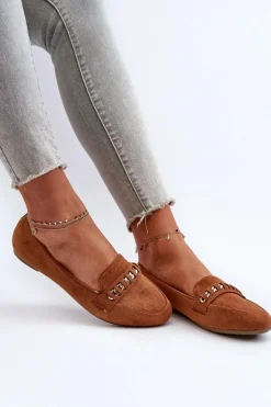 Błyszczące Mokasyny Damskie Z Łańcuchem Camel Aredilla