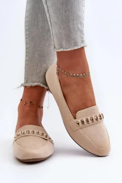 Błyszczące Mokasyny Damskie Z Łańcuchem Beżowe Aredilla