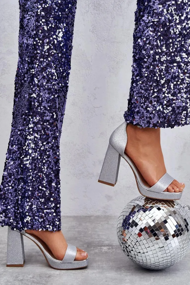 Błyszczące Sandałki Na Masywnym Obcasie Srebrne Calmi