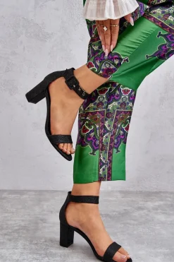 Błyszczące Sandałki Na Obcasie Czarne Maxim