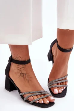 Błyszczące Sandałki Na Obcasie Czarne Enenor