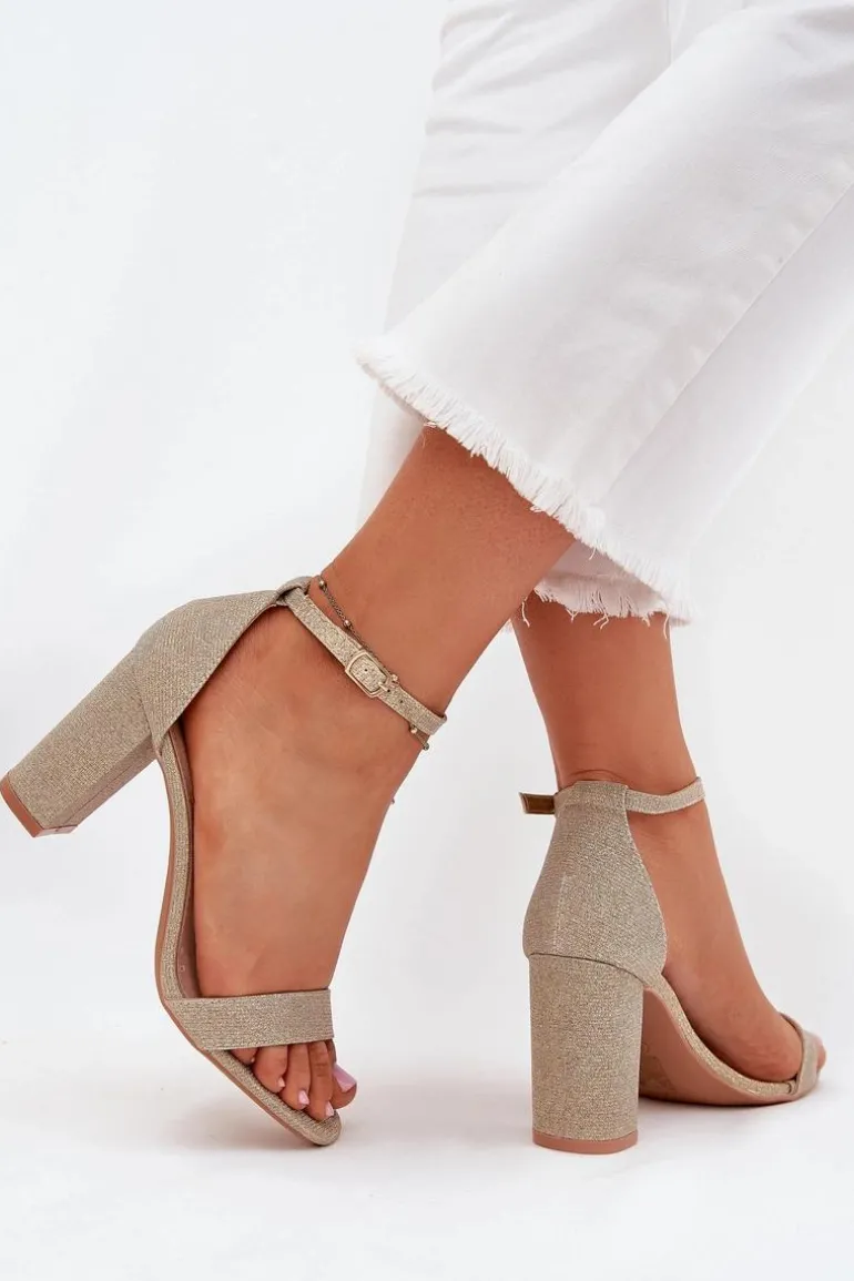 Błyszczące Sandały Damskie Na Słupku Złote Kavina