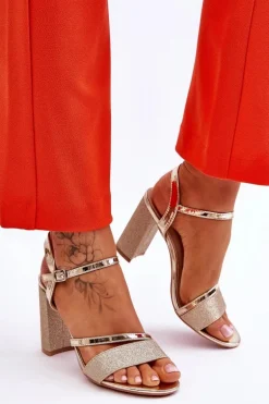 Błyszczące Sandały Na Obcasie Złote Alicia