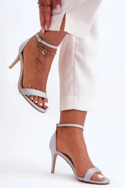 Błyszczące Sandały Na Szpilce Srebrne Gedna