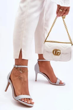 Błyszczące Sandały Na Szpilce Srebrne Gedna