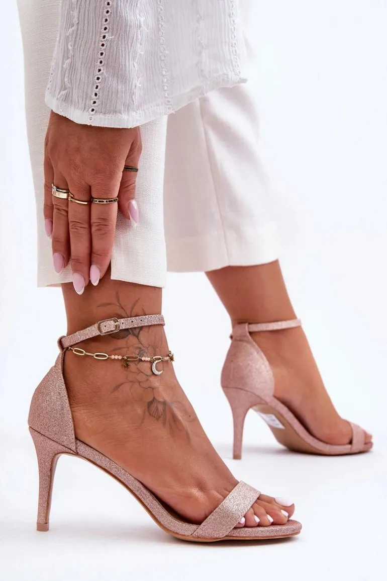 Błyszczące Sandały Na Szpilce Różowe Złoto Gedna