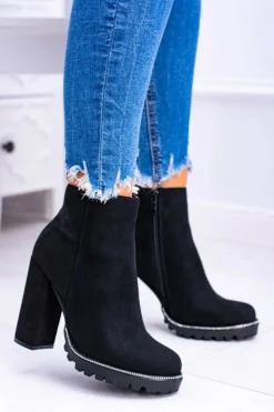 Czarne botki na słupku Guriela Suede