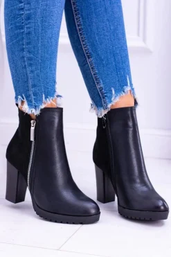 Czarne Botki Na Słupku z Zamkiem Ortega