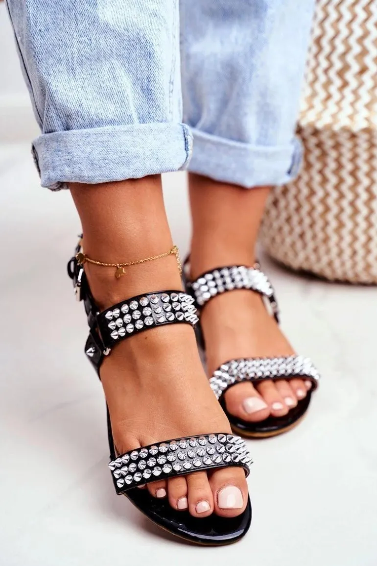 Czarne Damskie Płaskie Sandałki Lu Boo Z Ćwiekami Aldona