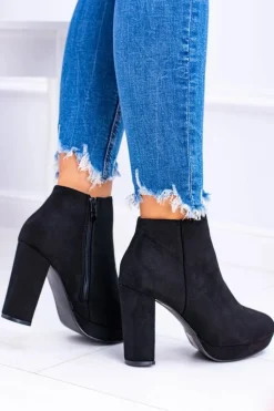 Czarne Nubukowe Botki na Słupku Emoretto