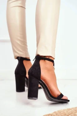 Czarne Zamszowe Sandałki na Słupku z Frędzlem Annick