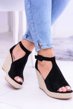 Czarne Zamszowe Sandały Na Koturnie Sunlast