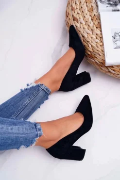 Czółenka Damskie Na Słupku Zamszowe Czarne Femmini