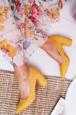 Czółenka Damskie Na Słupku Zamszowe Żółte Neshka