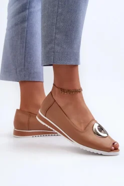 Czółenka Damskie Z Ozdobą Eko Skórzane Ciemnobeżowe Biolita