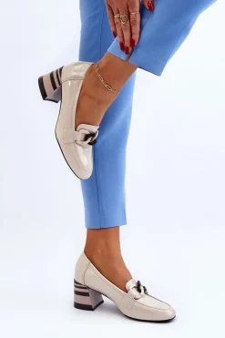 Czółenka Lakierowane Z Łańcuchem Beżowe Paliotte