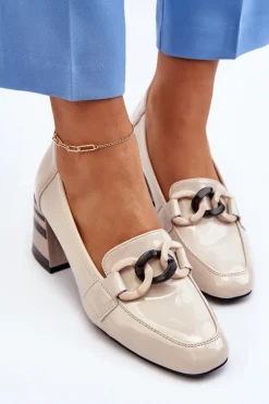 Czółenka Lakierowane Z Łańcuchem Beżowe Paliotte