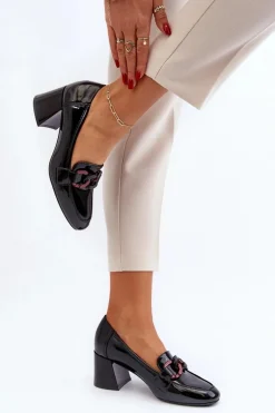 Czółenka Lakierowane Z Łańcuchem Czarne Paliotte