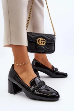 Czółenka Lakierowane Z Ozdobą Czarne Samassa