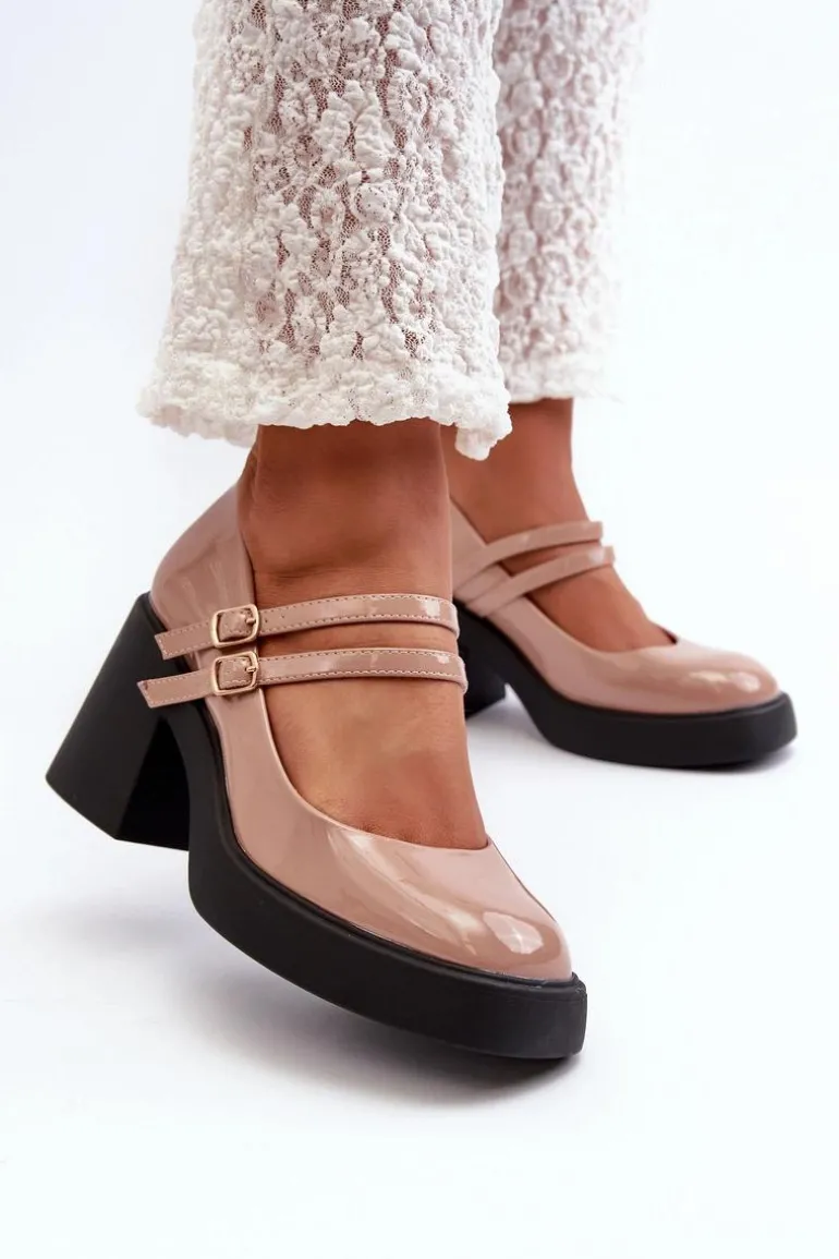 Czółenka Na Masywnym Obcasie Lakierowane Ciemnobeżowe Halmina