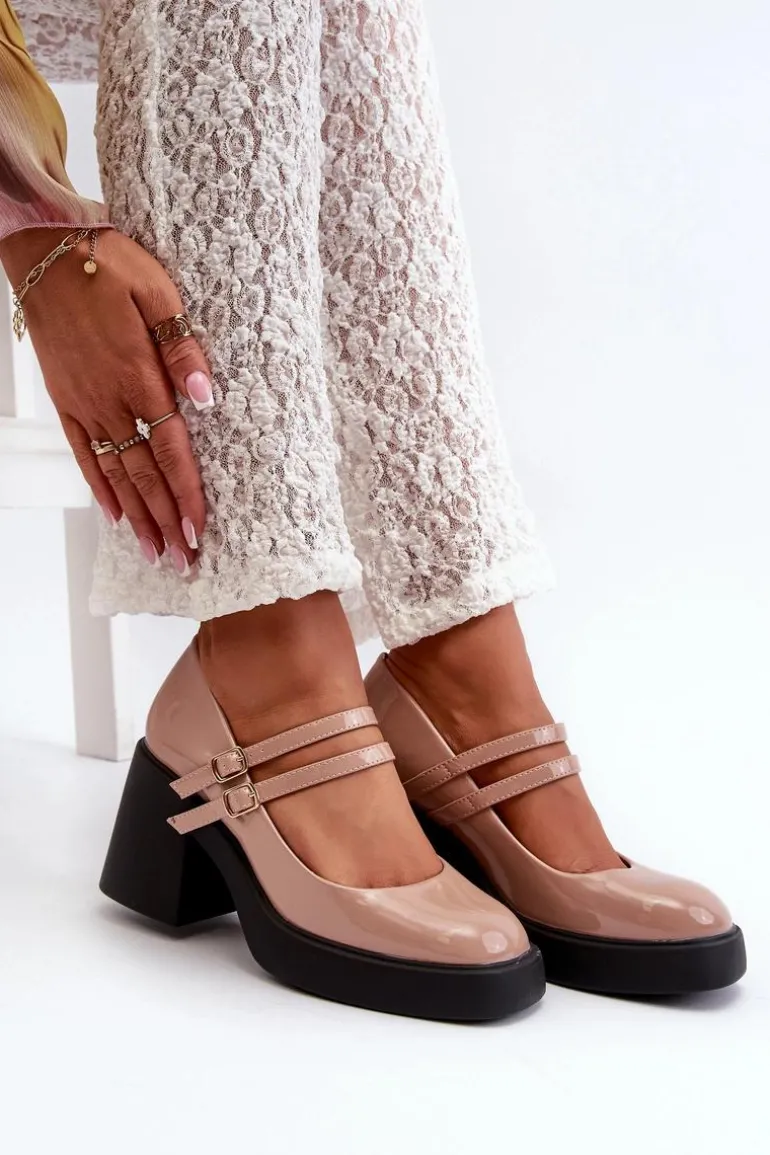 Czółenka Na Masywnym Obcasie Lakierowane Ciemnobeżowe Halmina