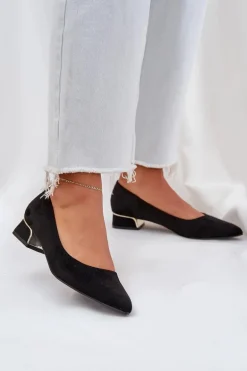 Czółenka Na Niskim Obcasie I Szpiczastymi Noskami Czarne Terilara