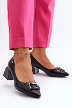 Czółenka Na Obcasie Klocku Z Ozdobą Eko Skórzane Czarne Sarala