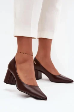 Czółenka Na Słupkowym Obcasie Ze Szpiczastymi Noskami Czekoladowe Ryvessa