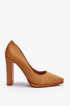 Czółenka Na Słupku Camel Piatti