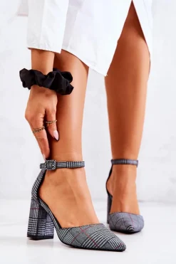 Czółenka Na Słupku Kratka Czarno-Białe Harye