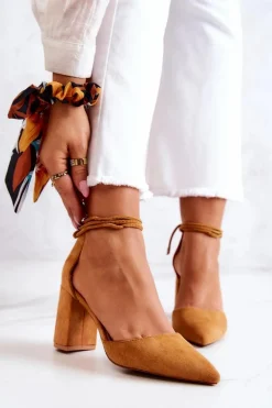 Czółenka Na Słupku Wiązane Camel Lettice