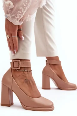 Czółenka Na Słupku Z Klamrą Beżowe Idovana