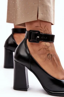 Czółenka Na Słupku Z Klamrą Czarne Idovana