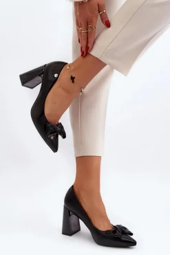 Czółenka Na Słupku Z Kokardą Czarne Ariemessa