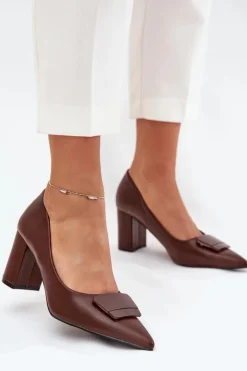 Czółenka Na Słupku Z Ozdobą Brązowe Celira