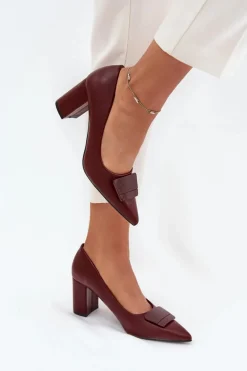 Czółenka Na Słupku Z Ozdobą Bordowe Celira