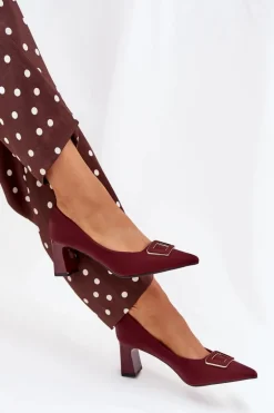 Czółenka Na Słupku Z Ozdobną Klamrą Bordowe Seriva