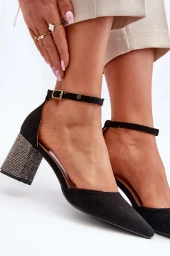 Czółenka z Eko Zamszu Na Zdobionym Słupku Czarne Anlitela