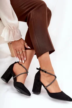 Czółenka Ze Szpiczastymi Noskami I Zdobionymi Paseczkami Na Słupku Czarne Verithas