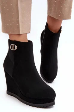 Damskie Botki Na Koturnie Z Małą Ozdobą Czarne Bertolina