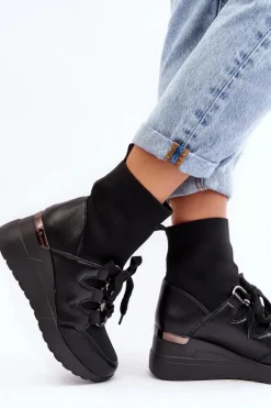 Damskie Botki Na Koturnie Ze Skarpetą Czarne Helladina