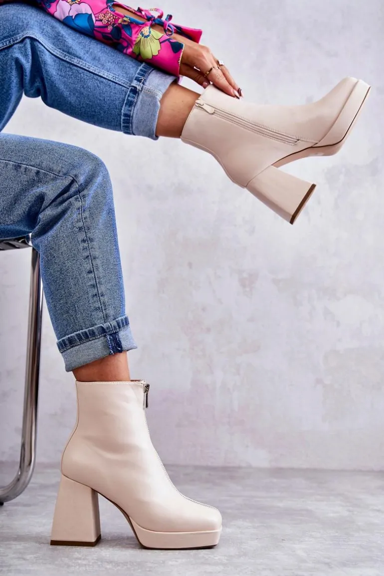 Damskie Botki Na Masywnym Obcasie Z Suwakiem Beżowe Carrera