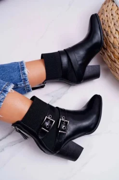 Damskie Botki Na Słupku Klamry W Szpic Czarne Fello