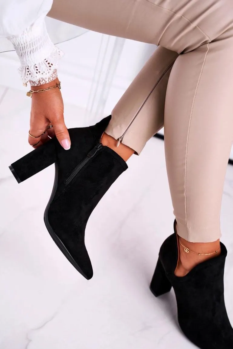 Damskie Botki Na Słupku Wycięte Czarne Voom