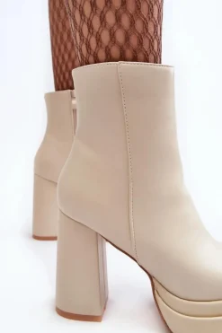 Damskie Botki Na Wysokim Słupku I Platformie Jasnobeżowe Sandstra