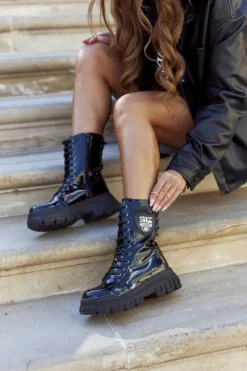 Damskie Botki Trapery Glany Lakierowane Czarne Coriera