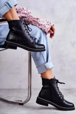 Damskie Botki Z Ćwiekami Czarne Rostill