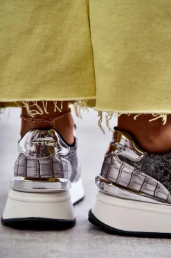 Damskie Buty Sportowe Na Koturnie GOE KK2N4083 Srebrne