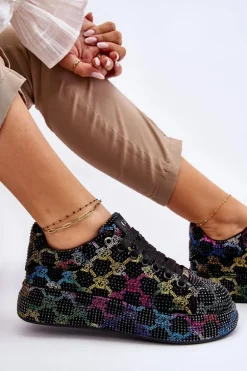 Damskie Buty Sportowe Z Dżetami GOE LL2N4010 Czarne